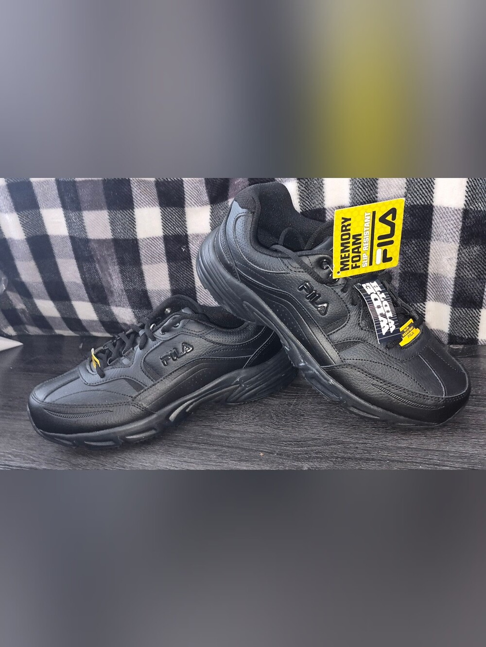 FILA Men's Black Memory Foam Athletic Sneakers
